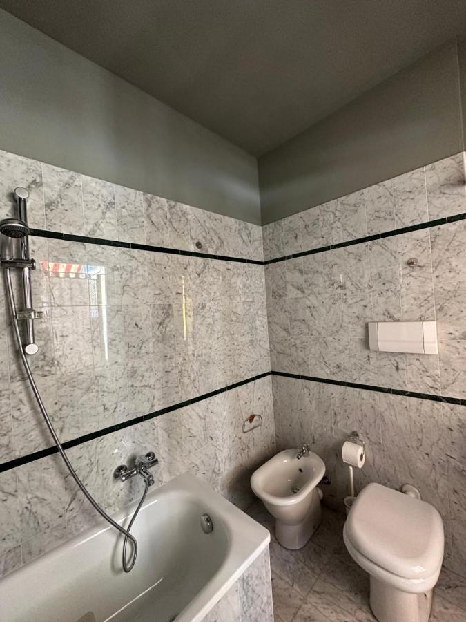Napule...E Apartments Peschiera del Garda Zewnętrze zdjęcie