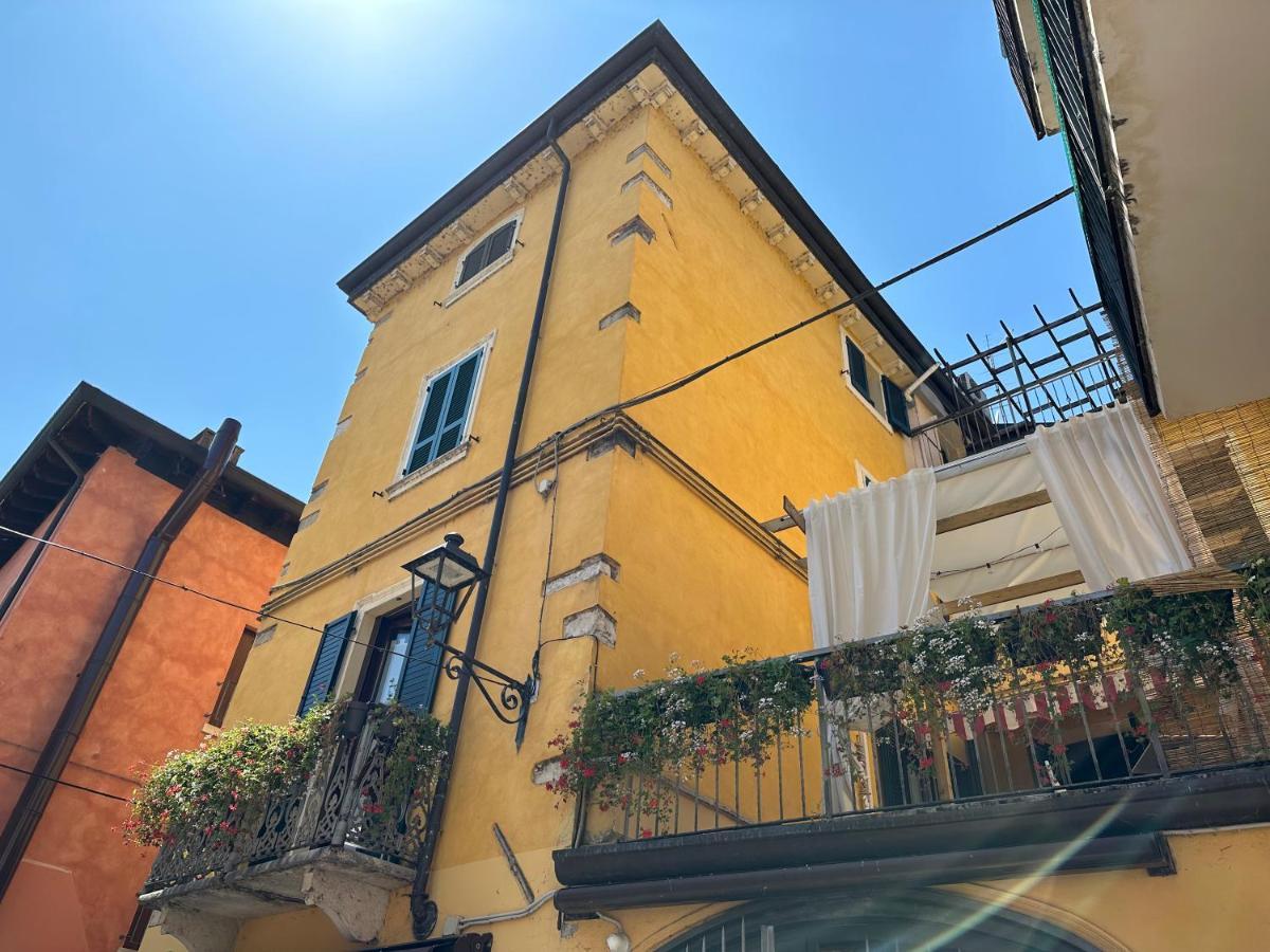 Napule...E Apartments Peschiera del Garda Zewnętrze zdjęcie