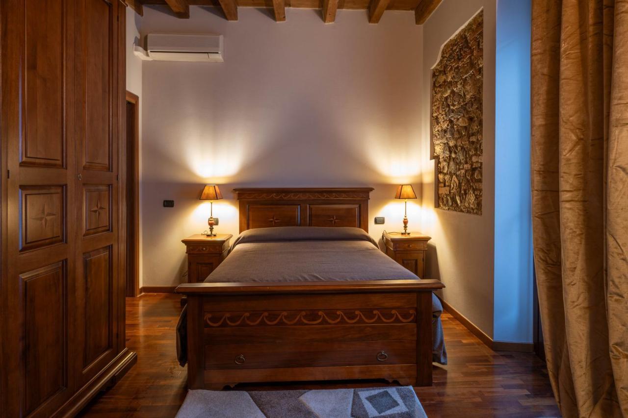 Napule...E Apartments Peschiera del Garda Zewnętrze zdjęcie